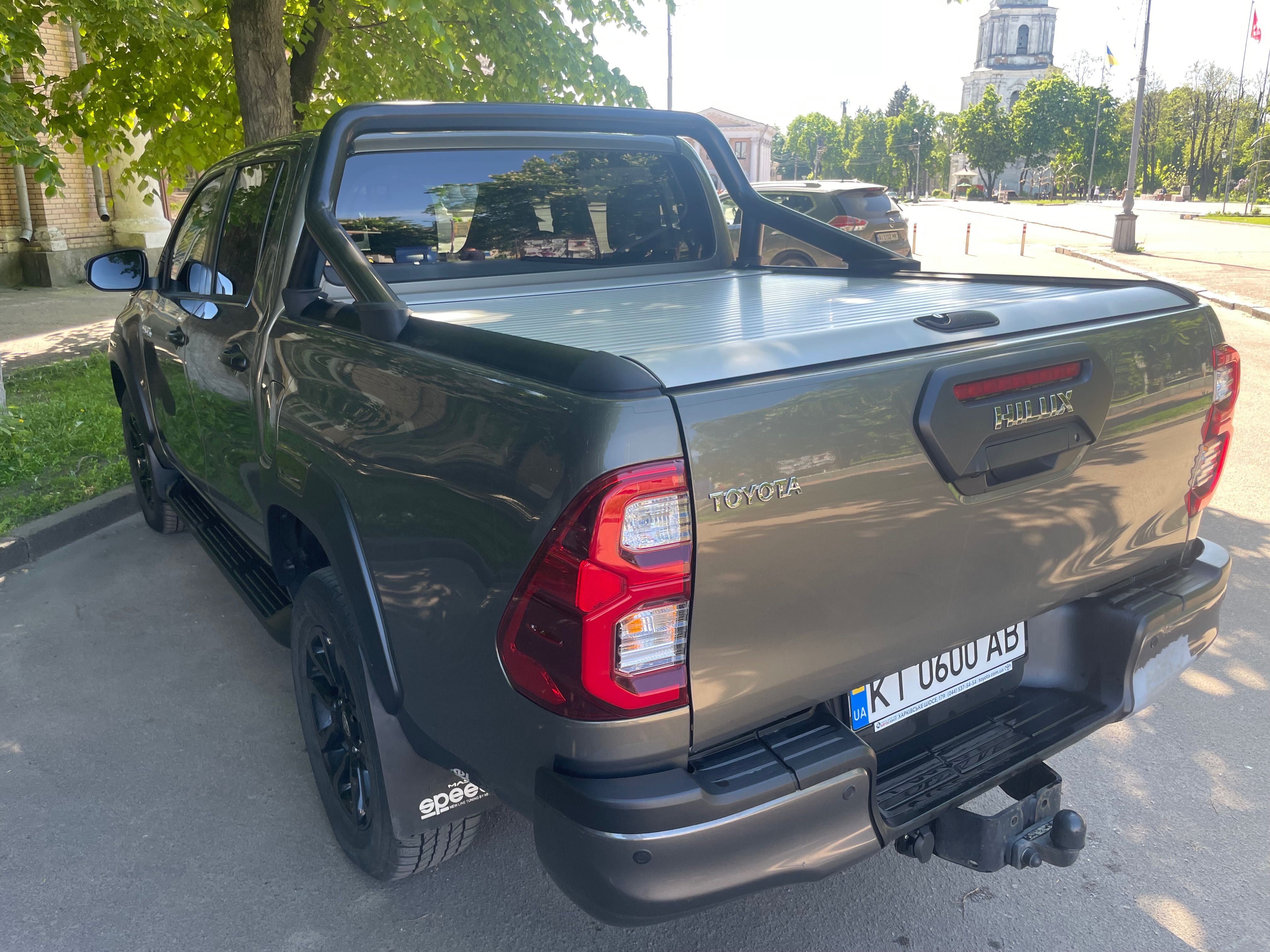 Toyota Hilux 2,8