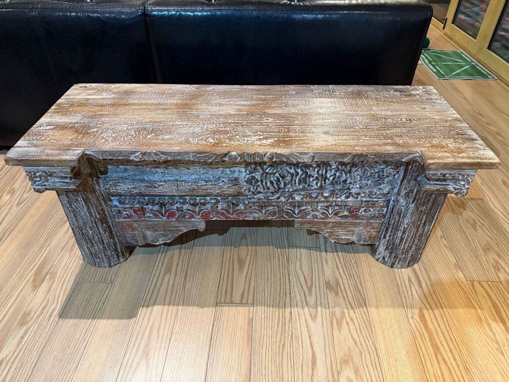 Console artesanal em madeira de manga – Índia 122 × 46 × 46 cm