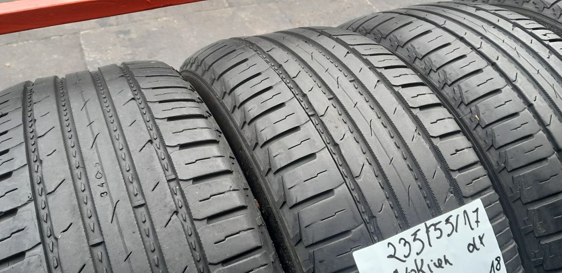 Opony Letnie 235÷55÷17÷.NOKIAN.Rok 2018.Cena 400 zł kpl-4 sztuki.