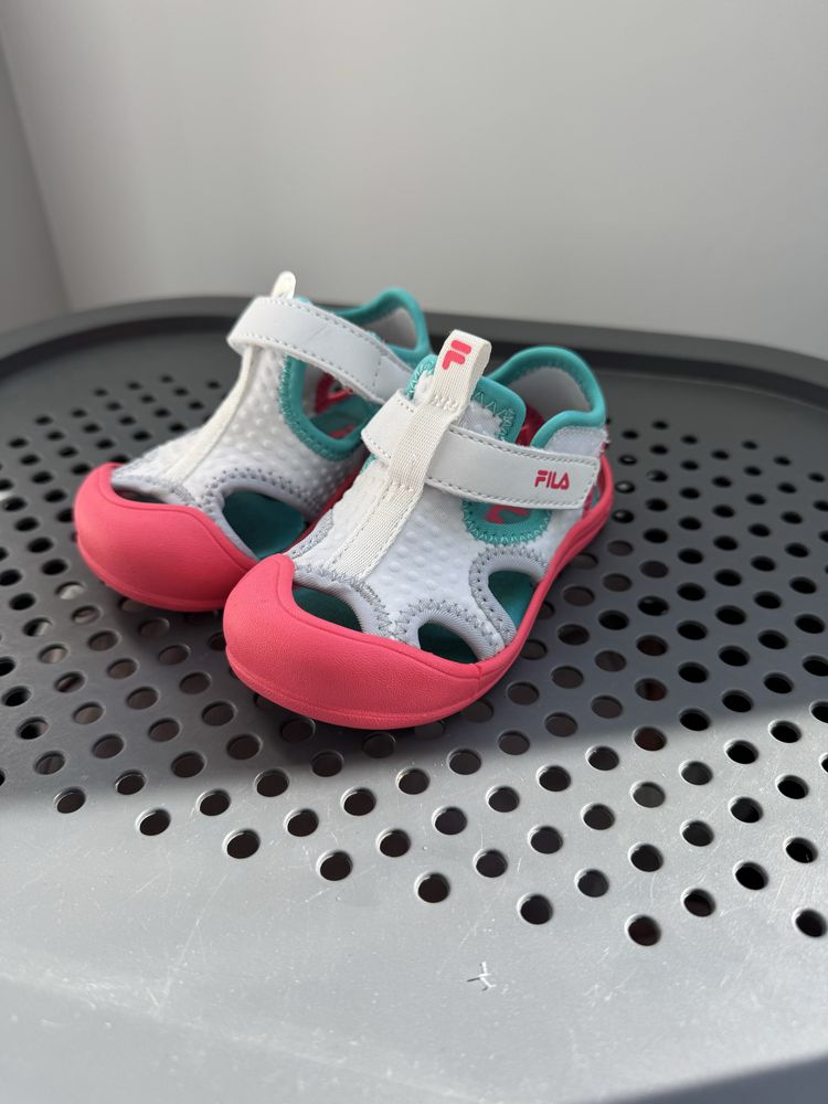 Продам дитячі босоніжки - сандалі FILA AQUA KD 24 розміру