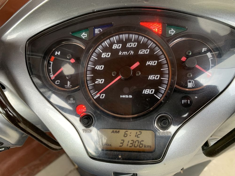 Honda SH300i skuter