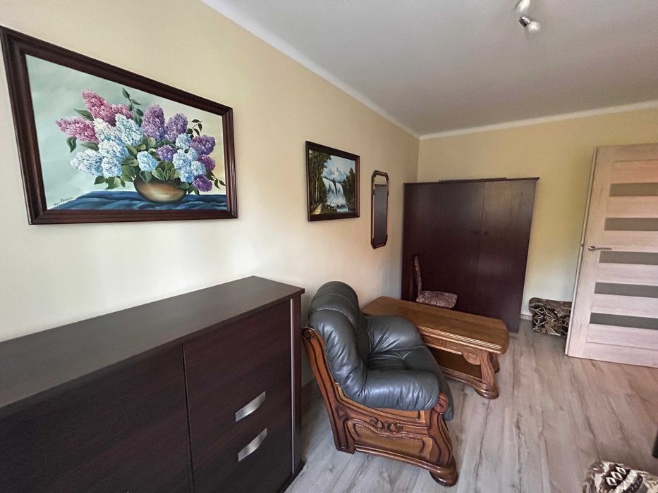 Pokój jednoosobowy w mieszkaniu 3 pokojowym od 1 listopada