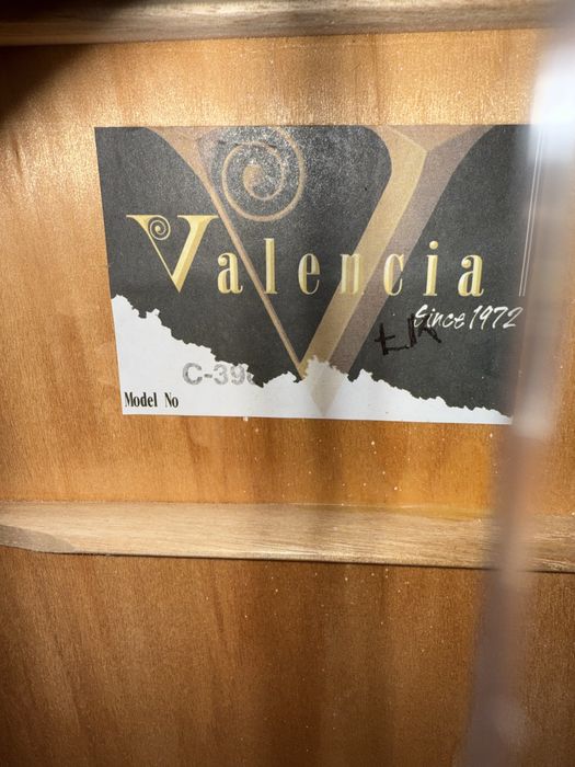 Gitara klasyczna Valencia C-390