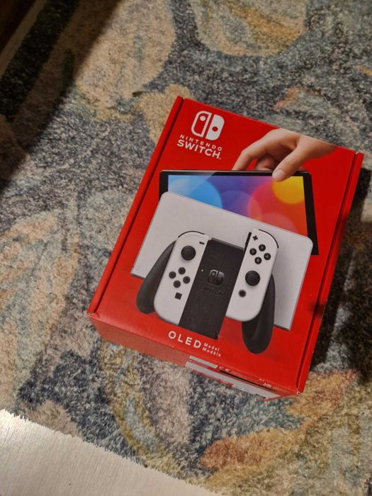 Nintendo Switch Oled Poznan Biale Etui