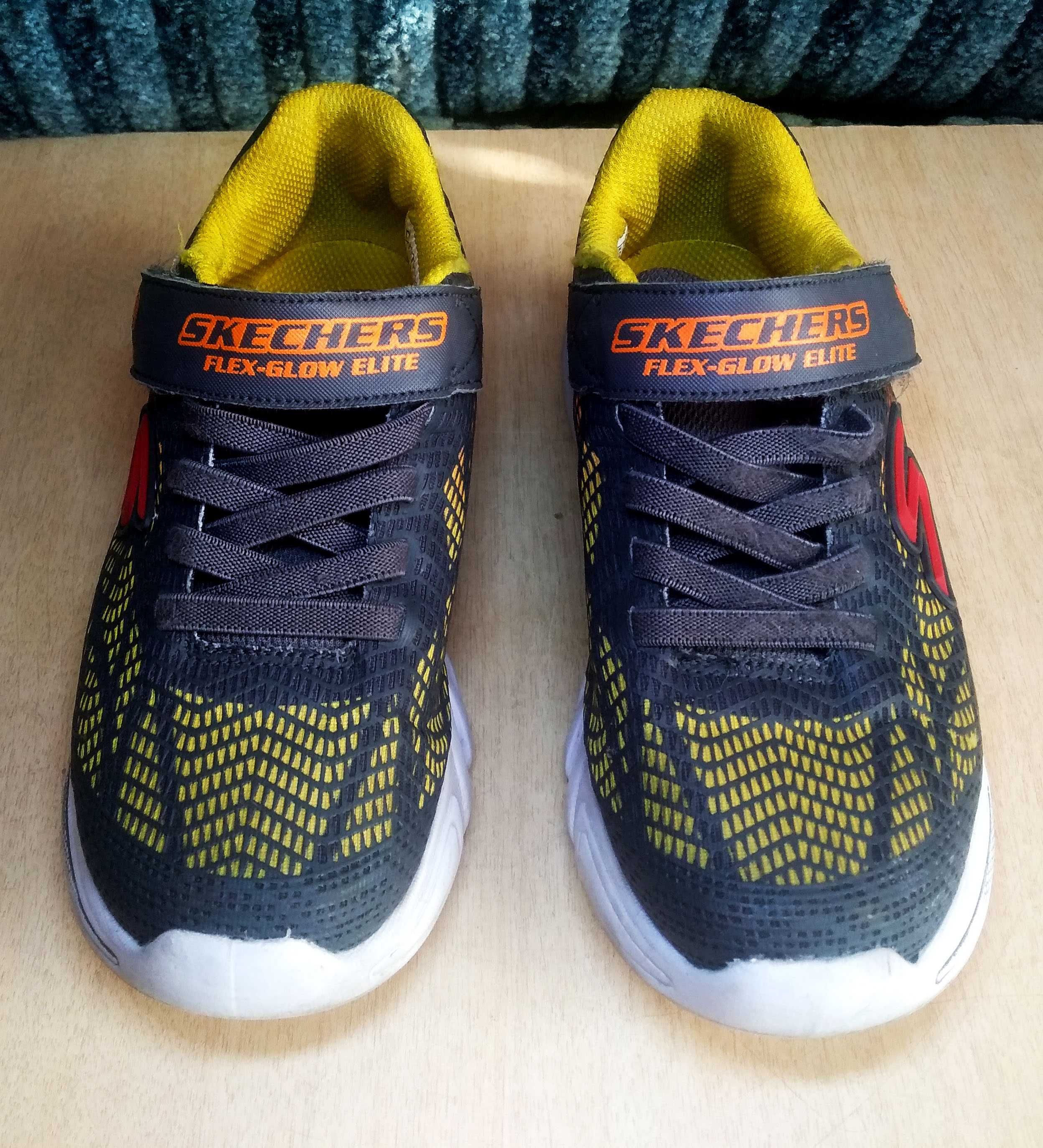 Кроссовки Skechers (стелька 22 см). Возм. обмен на продукты питания