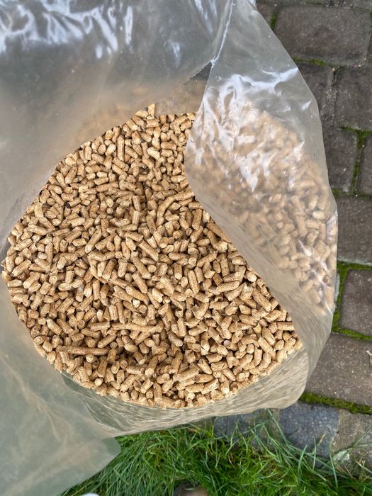 Pellet Drzewny Sosnowy A1 6mm, liściasto iglasty EN B 6mm i 8mm