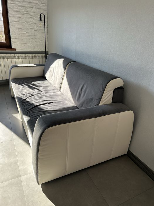 Sofa trzyosobowa z funkcją spania