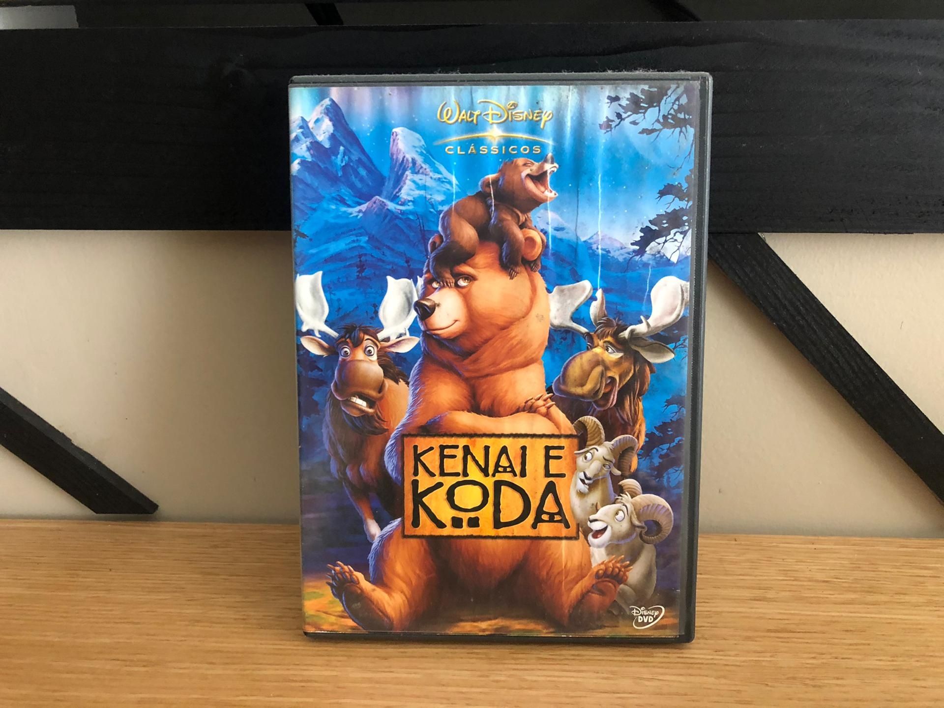 Filme em DVD da Disney Kenay E Koda