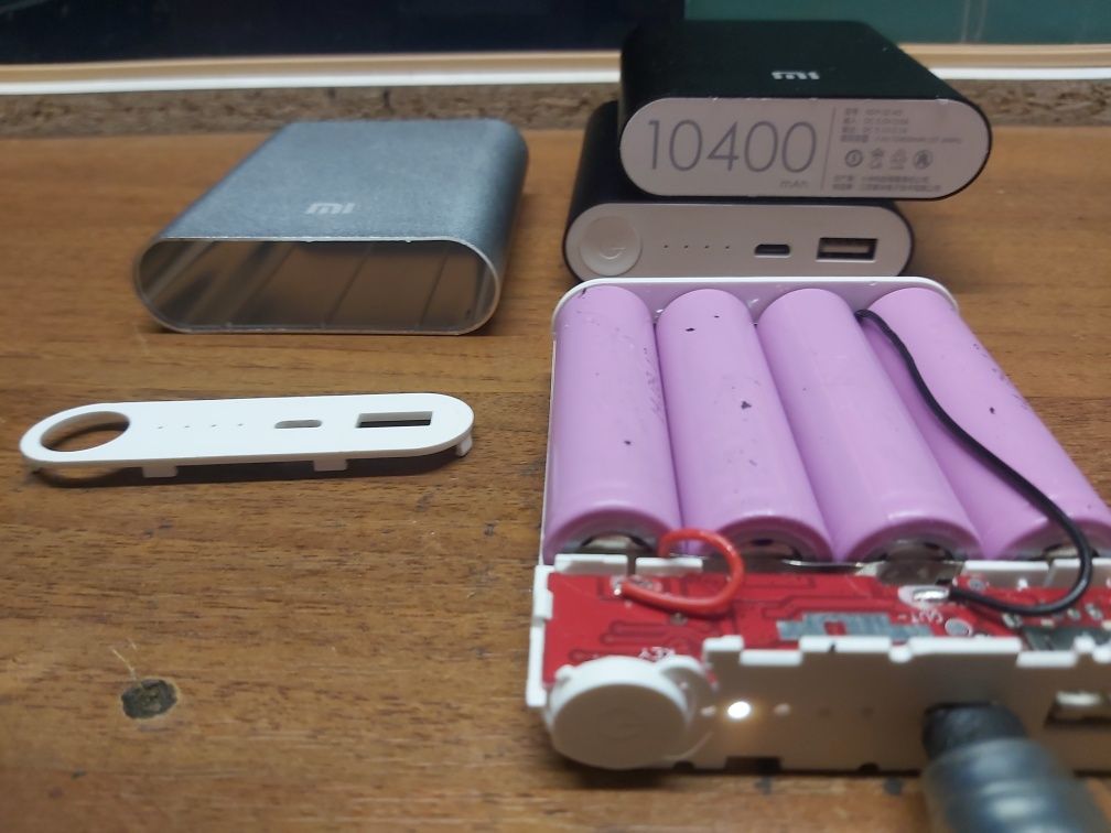 Продам Powerbank 10400