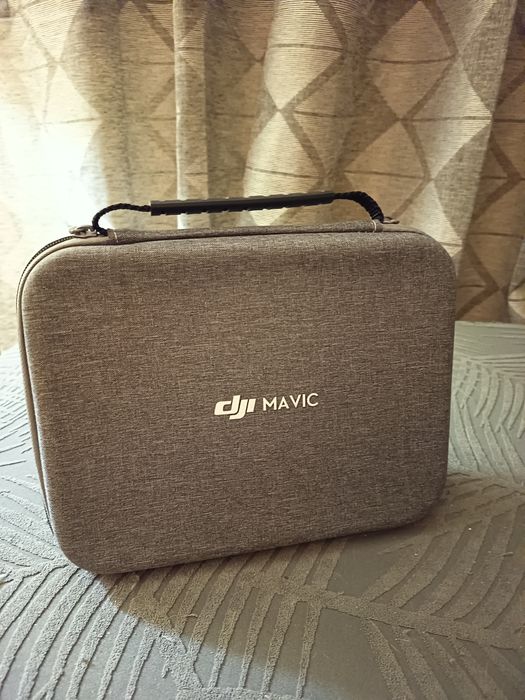 Mala drone dji mavic