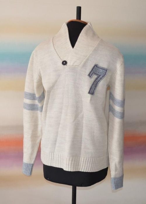 Шикарный турецкий свитер S размер