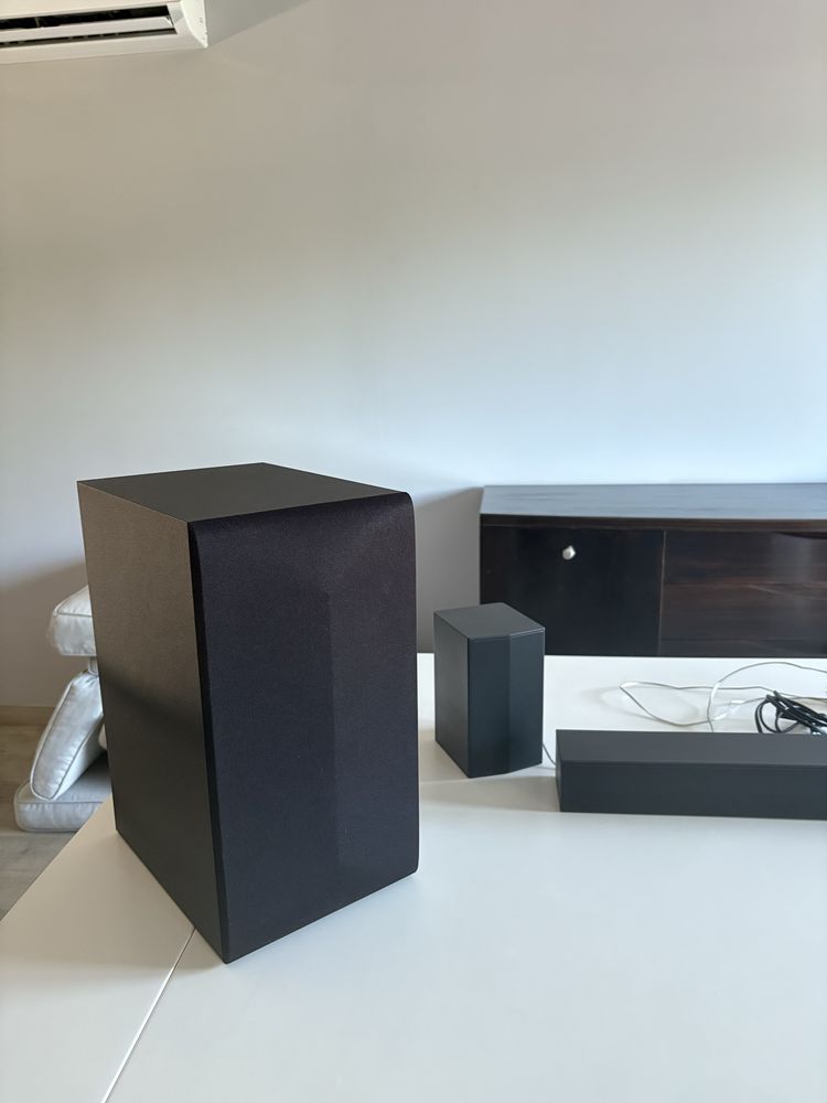 Soundbar LG S60TR c/Subwoofer+Colunas Traseiras, Potência 440 W