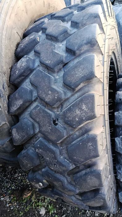 Opona rolnicza 400/80R24 BKT ładowarka JCB Cat Kramer Manitou Merlo