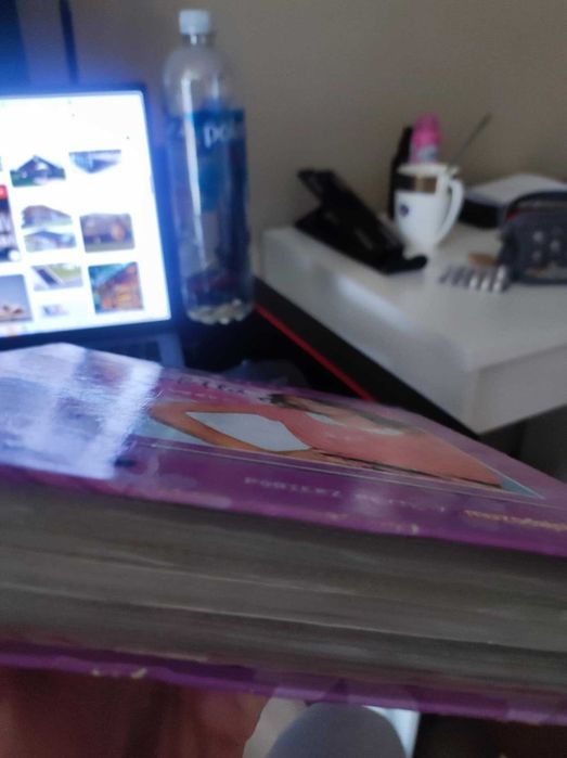 segregator z karteczkami