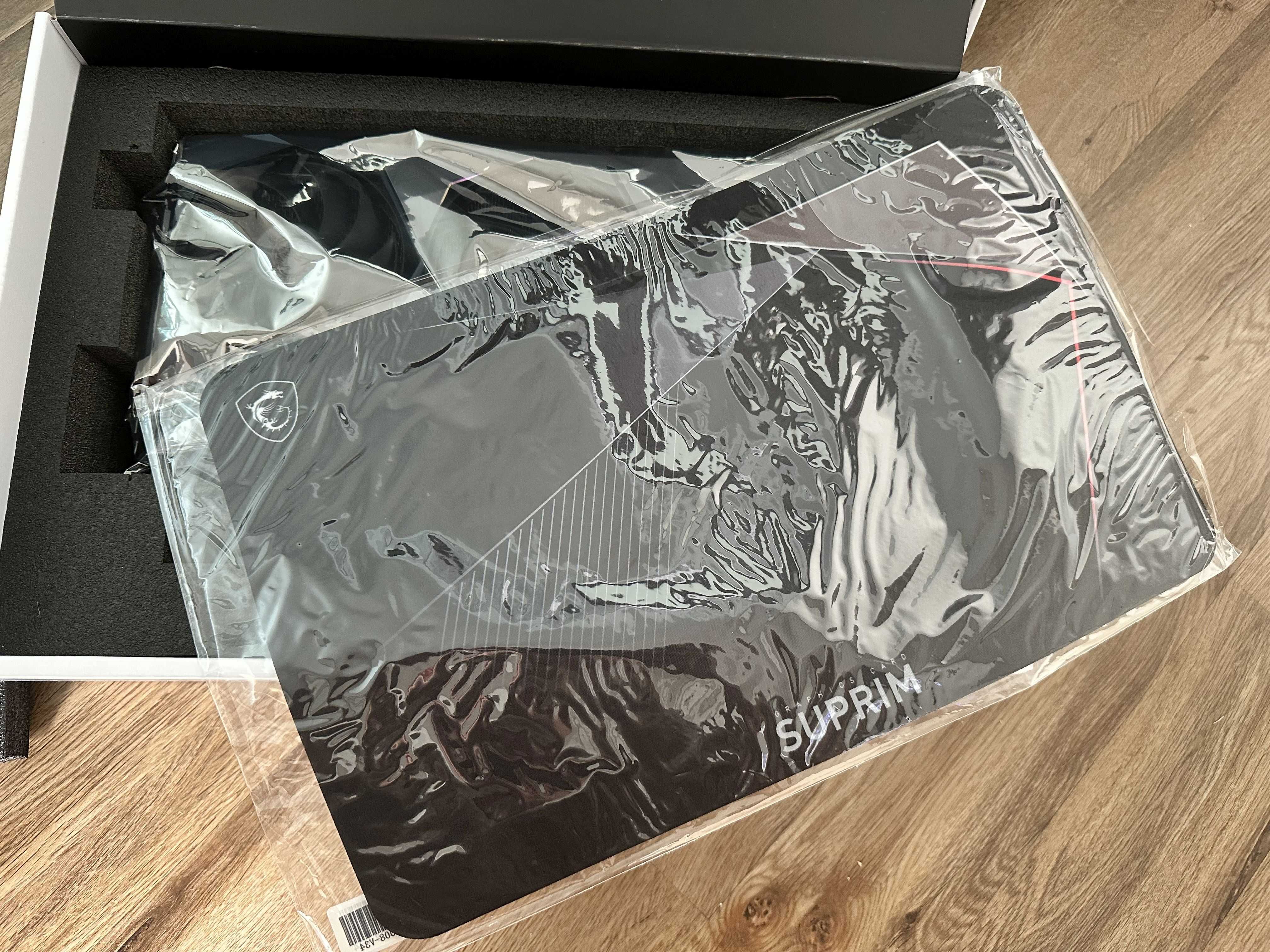 Grafika MSI GeForce RTX 3090 Ti SUPRIM X 24G