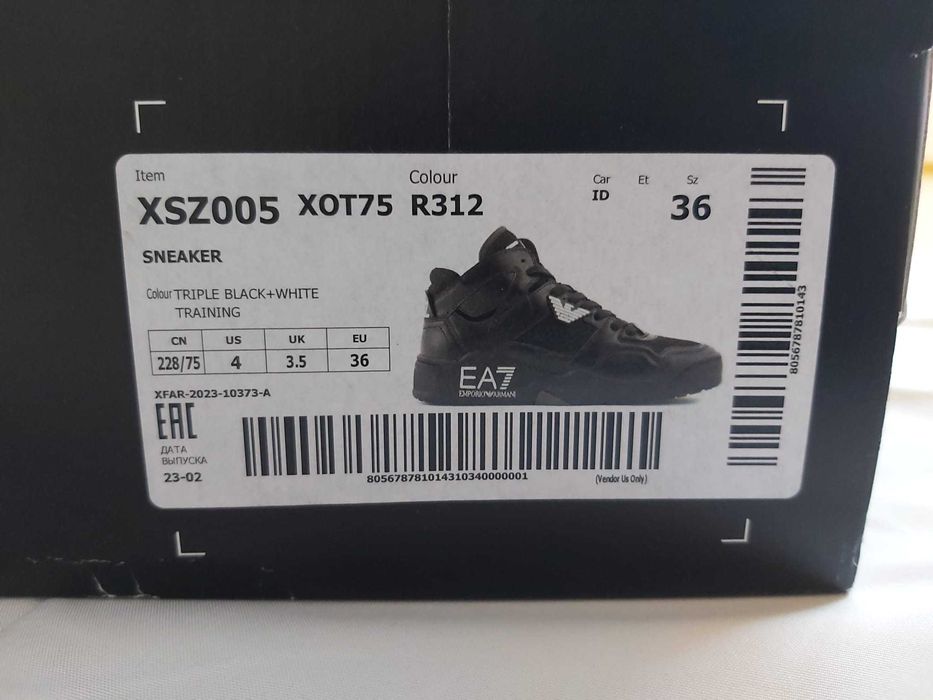 Sapatilha Basket EA7 Preta Tamanho 36