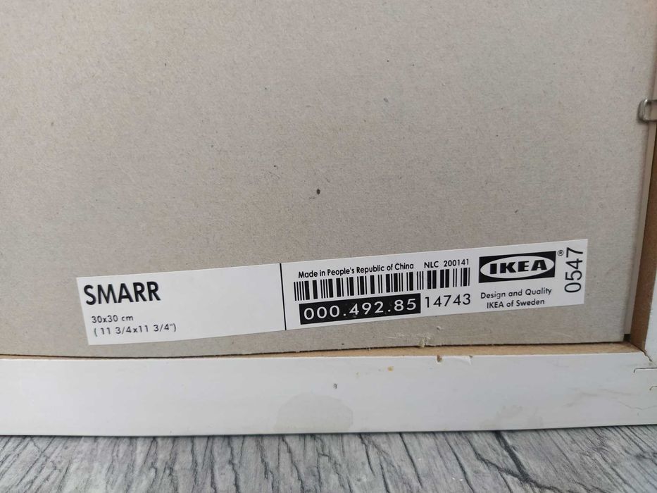 IKEA SMARR obraz w białej drewnianej ramie pleksi 3 kolorowe koty