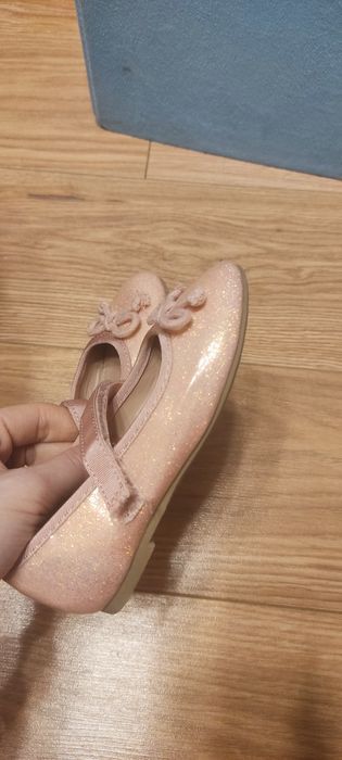 Baleriny brokatowe 24