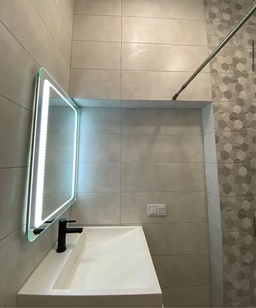 Продаж 2 кімнатної квартири в центрі міста+гараж,вул.Спаська