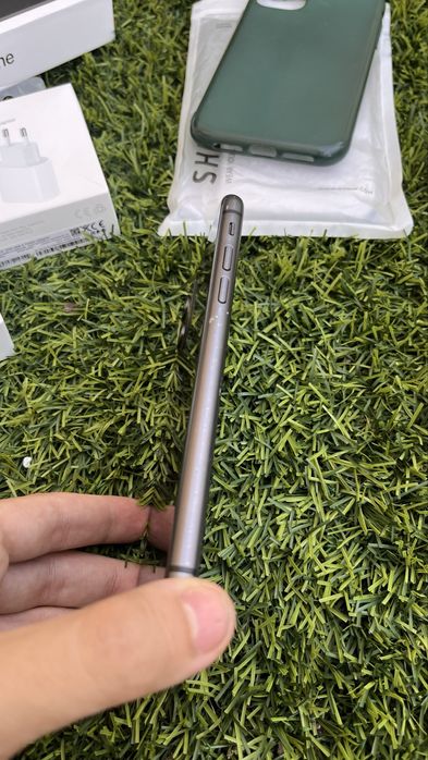 iPhone 11 64GB Preto - Bateria 100% - Caixa + Acessórios