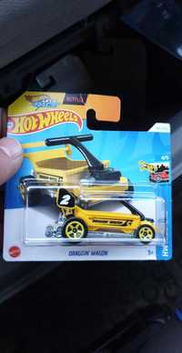 Hot wheels Treasure Hunt TH