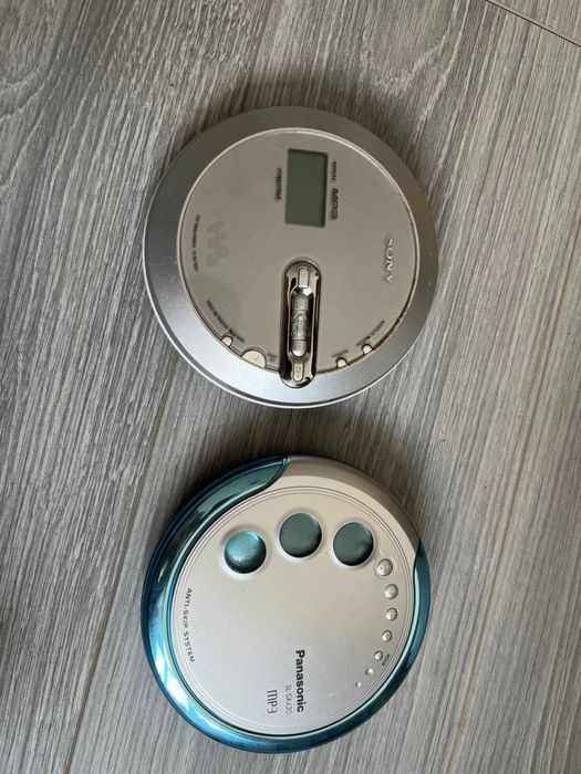 Вінтажні плеєри panasonic, sony Торг