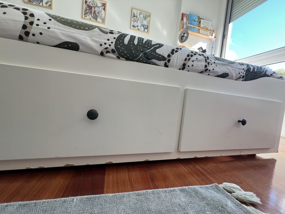 Cama Ikea Hemmes - gavetao + 3 gavetas