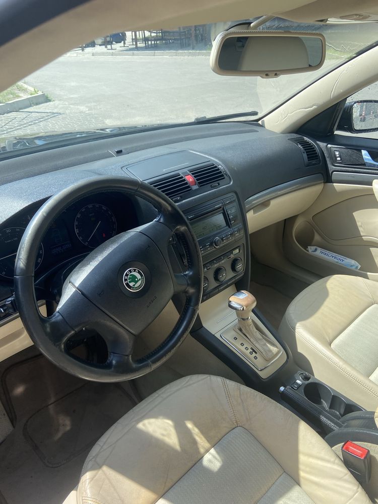 Skoda Octavia A5 Шкода на автоматі