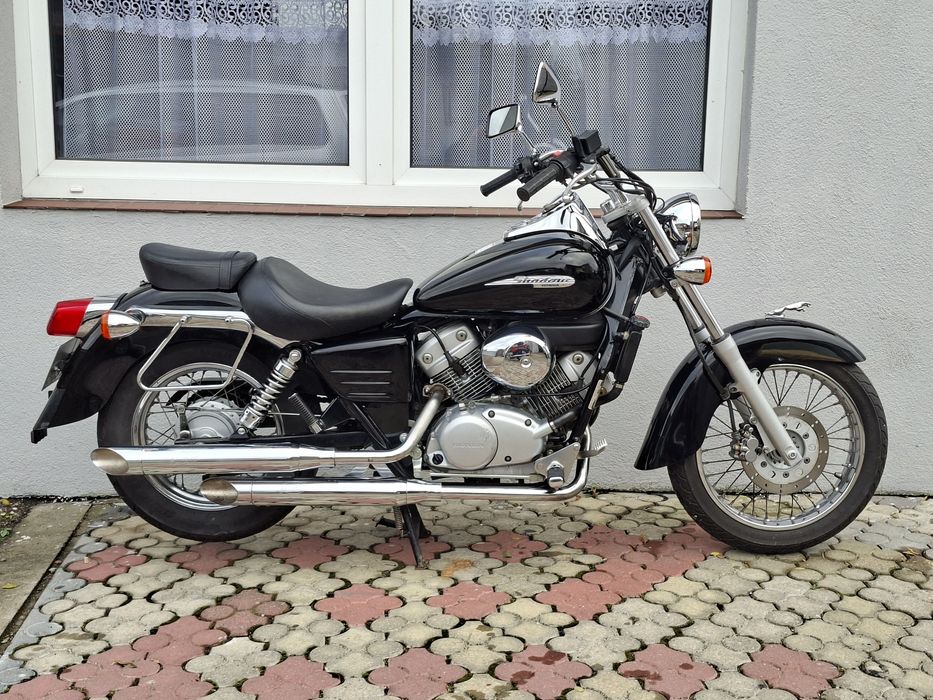 Honda Shadow 125 rok 2001 kat.B/A1 transport pod dom