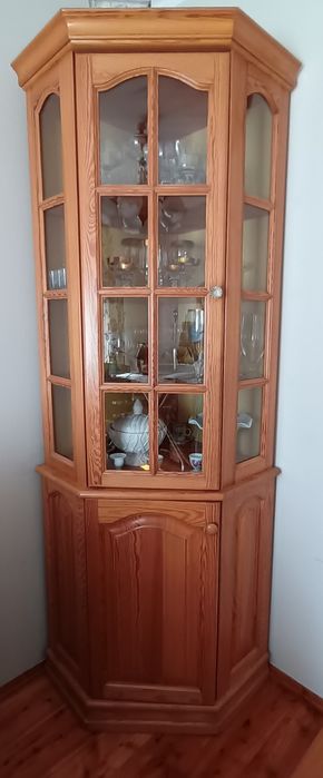 Kredens wiitryna narożna drewniana