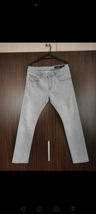 Męskie jeansy Armani Exchange