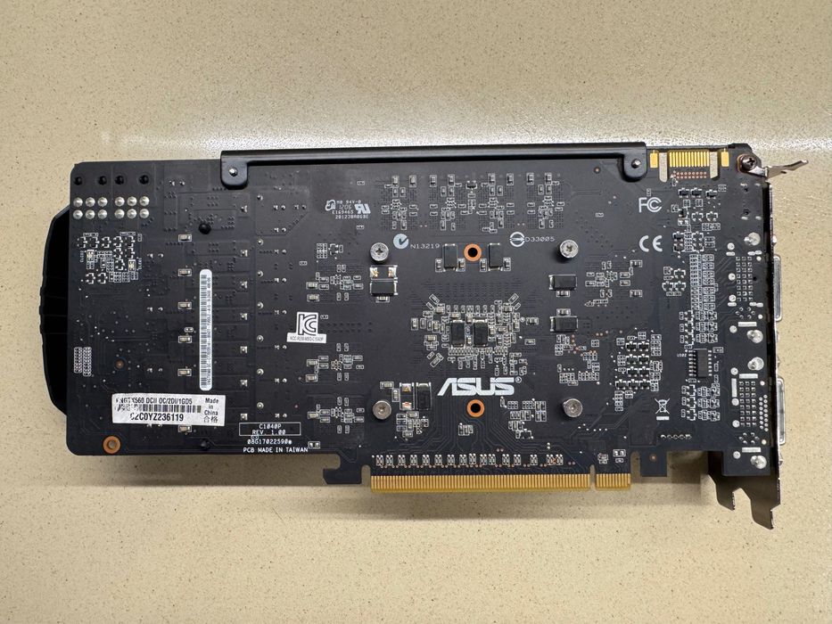 Відеокарта Asus GeForce GTX 560 DCII