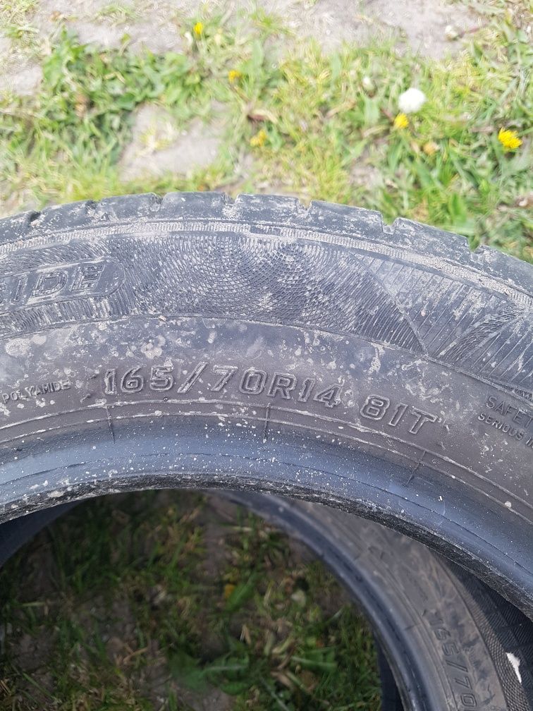 Opony w bardzo dobrym stanie R14