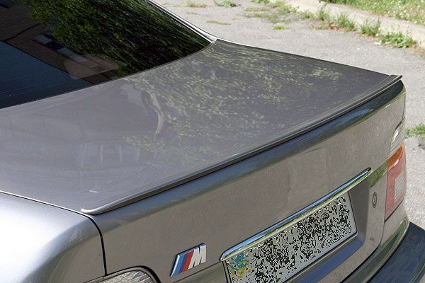 БМВ е34 е39 спойлер  сабля лип BMW м спойлер  накладка
