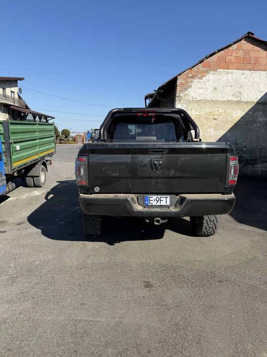 Doge Ram 1500 5.7 V8 hemi