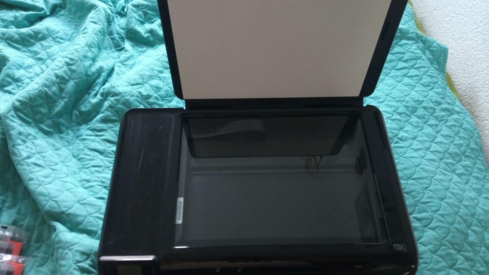 HP B010a nie drukuje wciąga papier skaner sprawny tusze