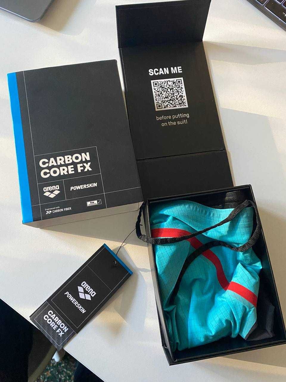 Продаю стартові гідрошорти Arena Carbon Core FX (Розмір 26 USA/UK)