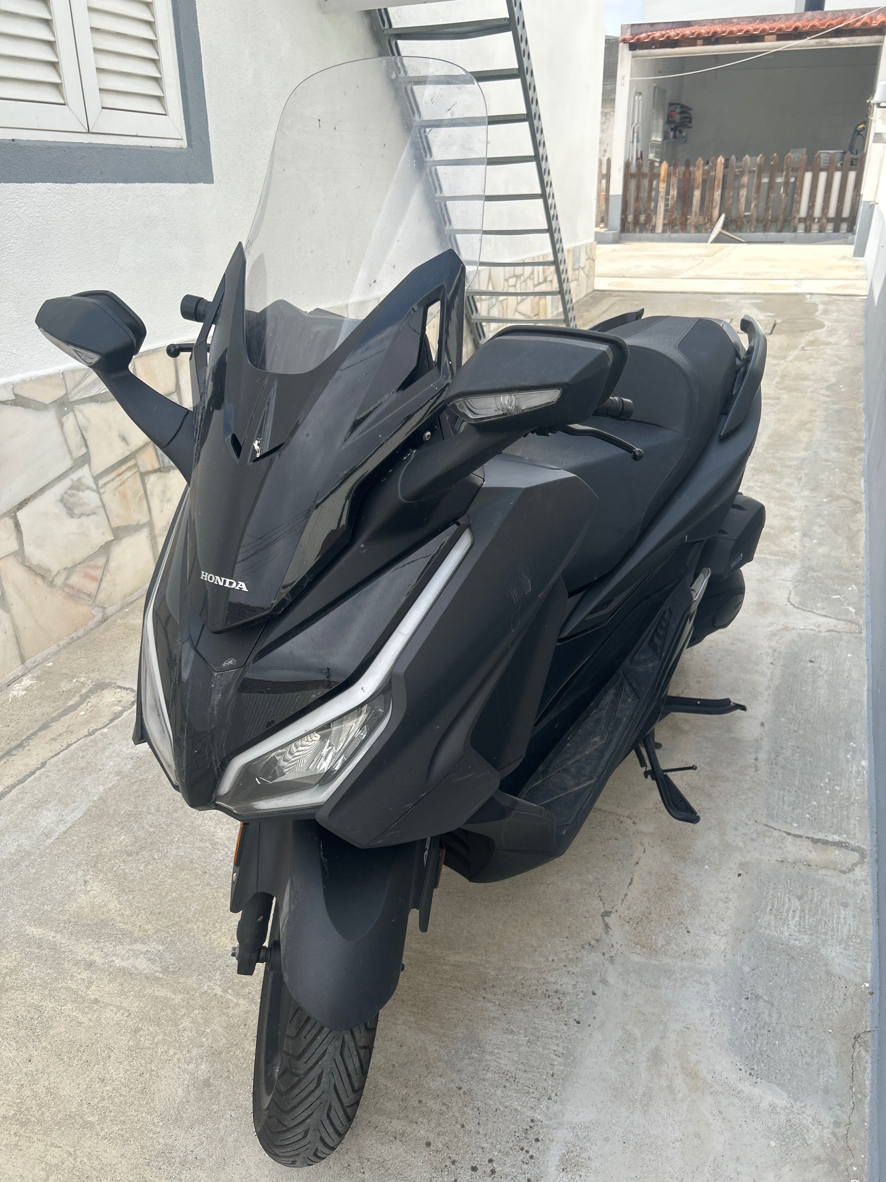 Honda Forza 125cc | 2024 | 7800km
