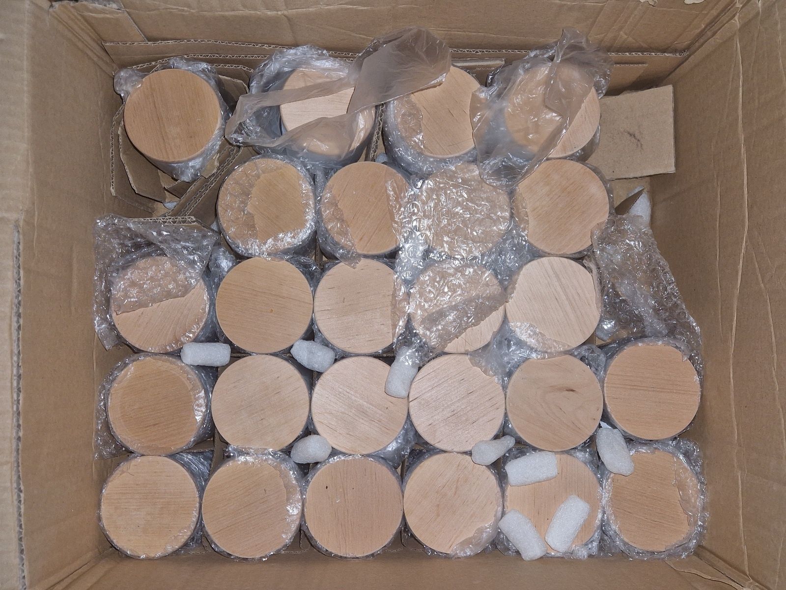 Pojemniki szklane do zalewu świec biały mat 190 ml zestaw 25 szt Nowe
