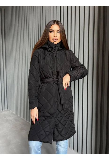 Жіноче стильне стьобане пальто чорного кольору