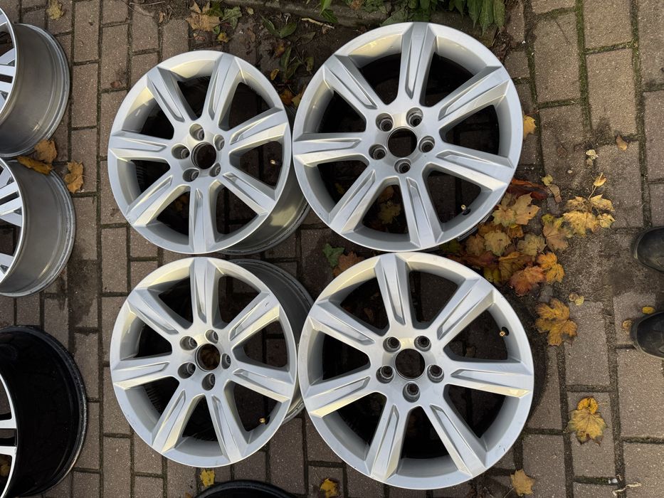 Komplet felg Volvo 17” 5x108 8J ET42 Felgi Używane F-Vat