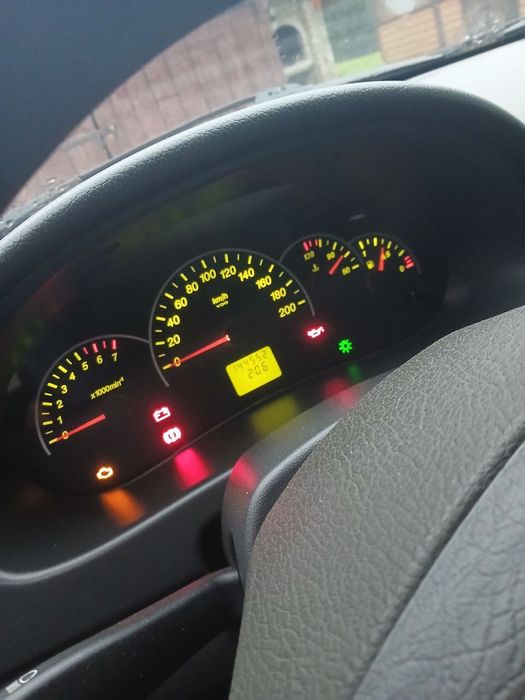 Продається доглянутий автомобіль