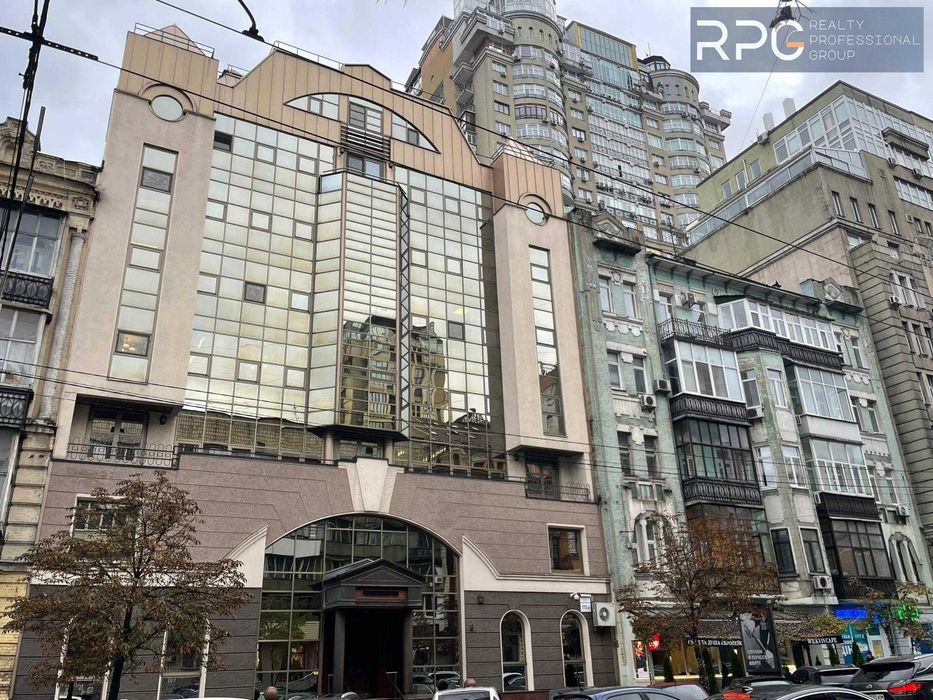 БЕЗ% VIP БАНК Саксаганського ФАСАД 1000 м²  СХОВИЩЕ двір +паркомісця