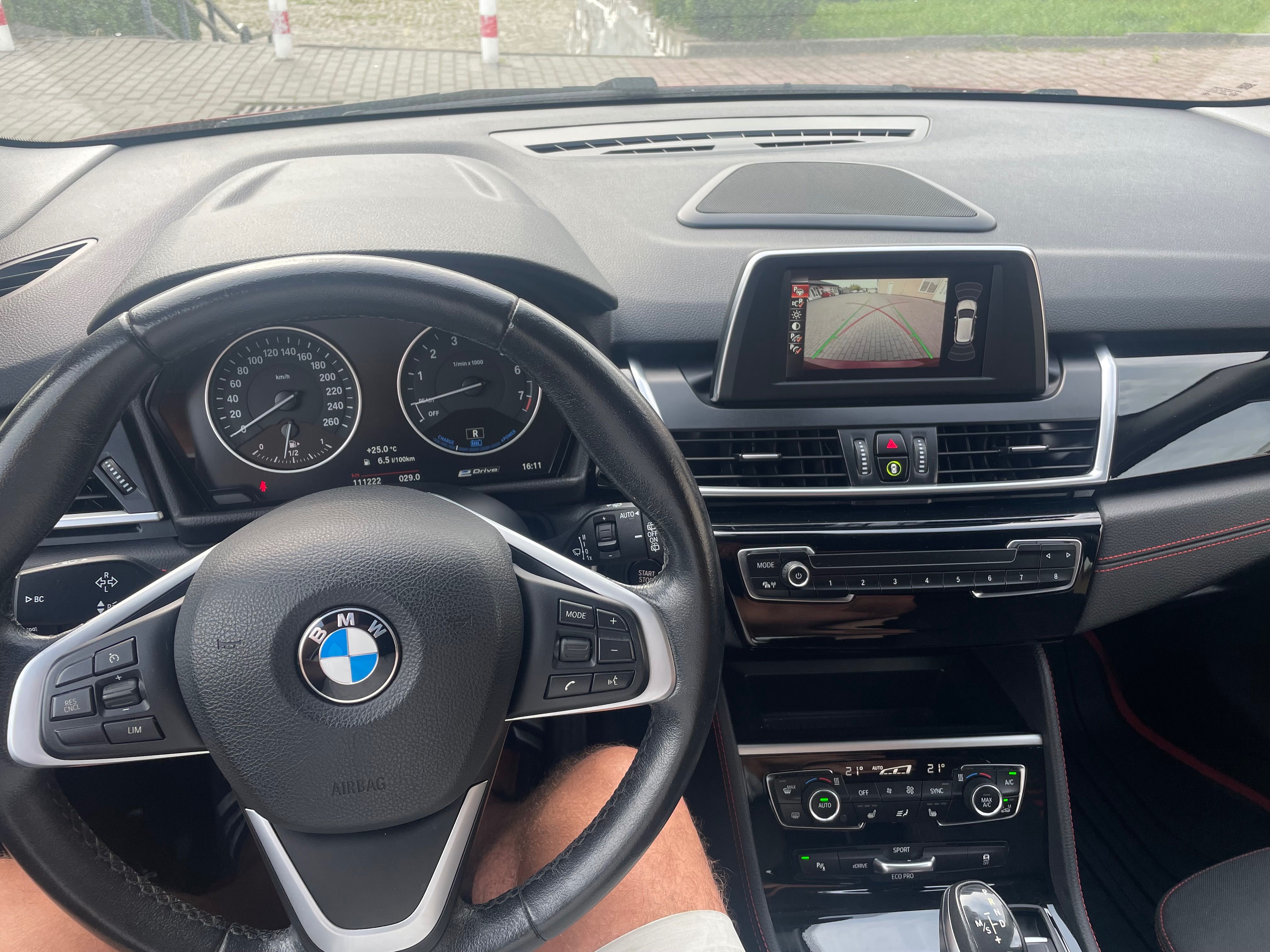 BMW 224xe SportLine, bezwypadkowy,serwisowany, bogate wyposażenie,
