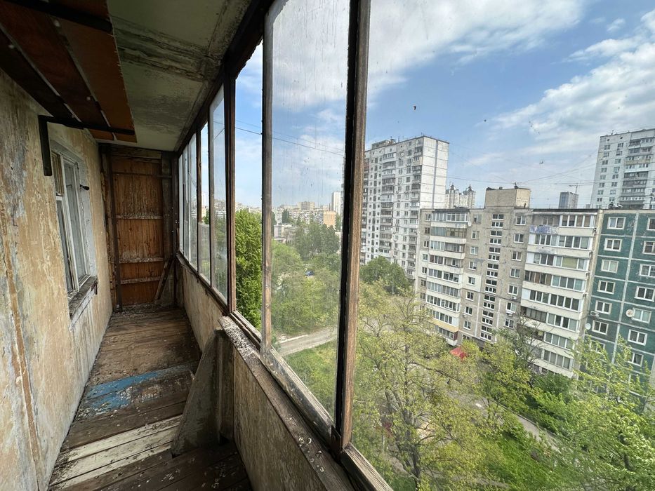 Продам 3-к раздельную квартиру 73 м2 на Русановке по бул. Шамо 13-А