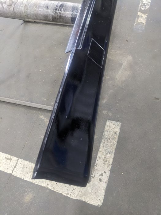 Продам накладку порогу Мерседес w210 LH