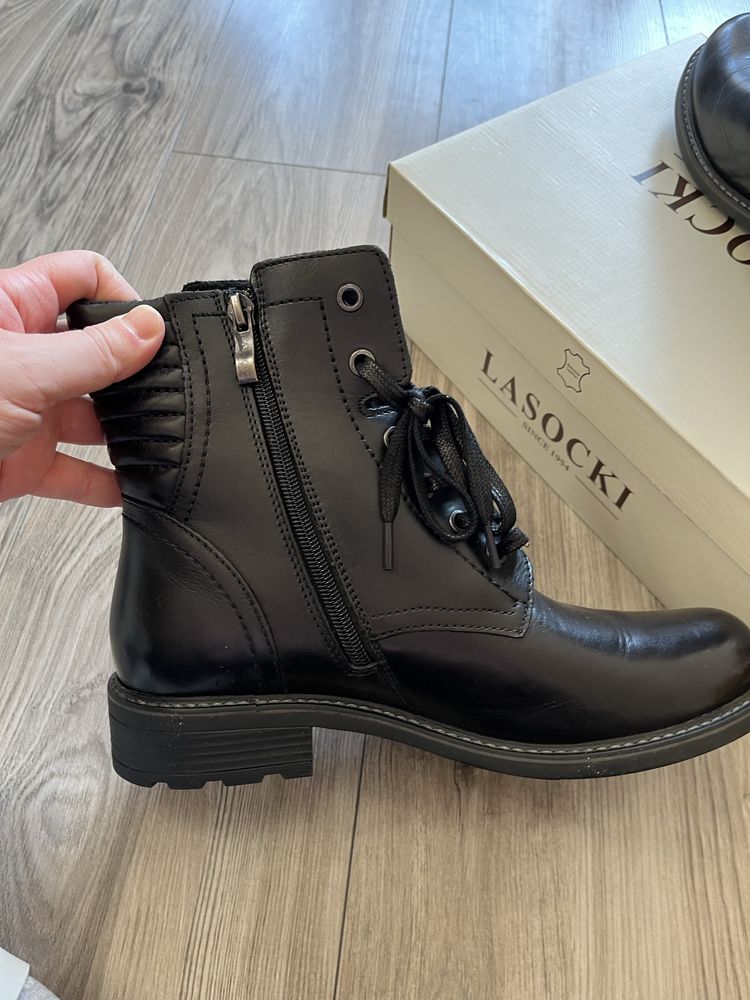 Buty zimowe damskie Lasocki NOWE z metką 39