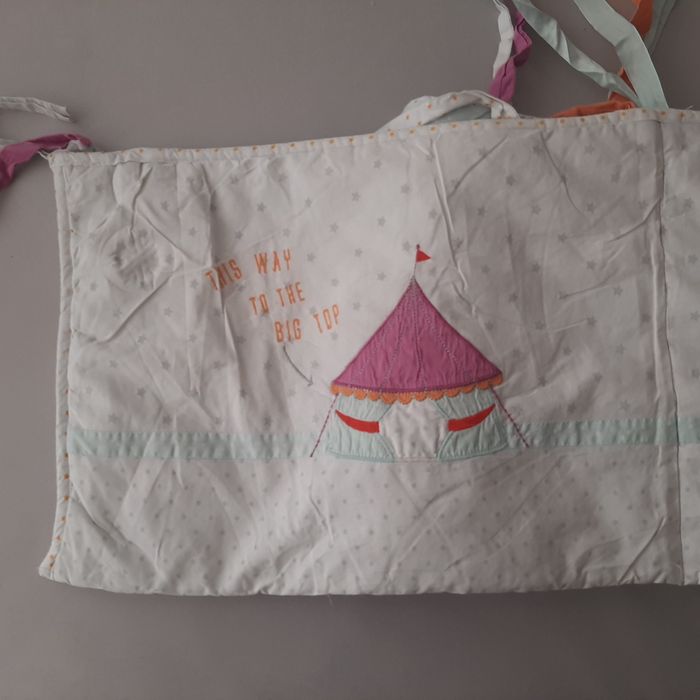 Ochraniacze do łóżeczka 33 cm x 165