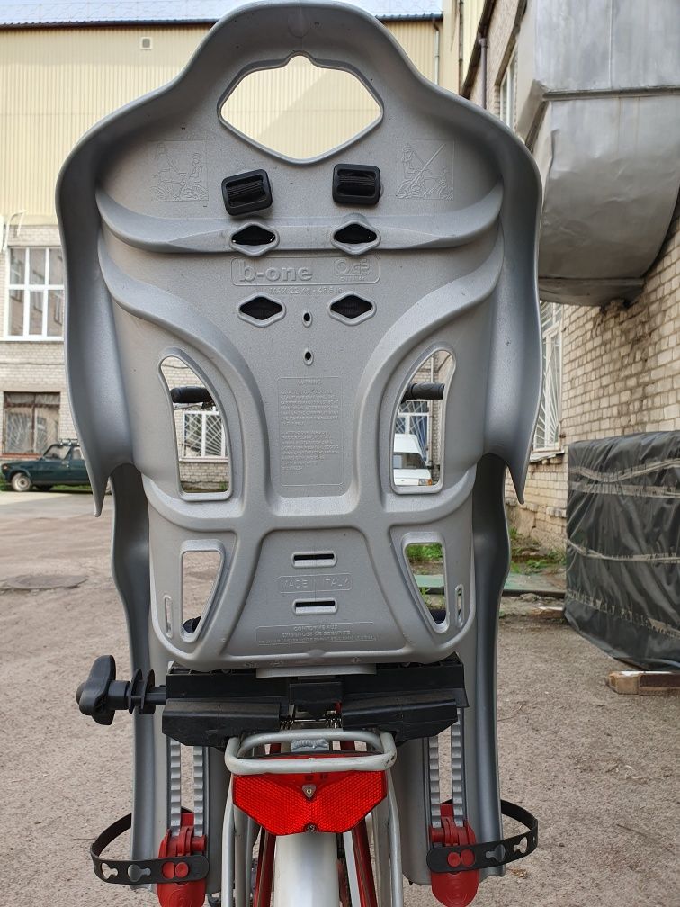 Кресло велосипедное на багажник b-one Италия
