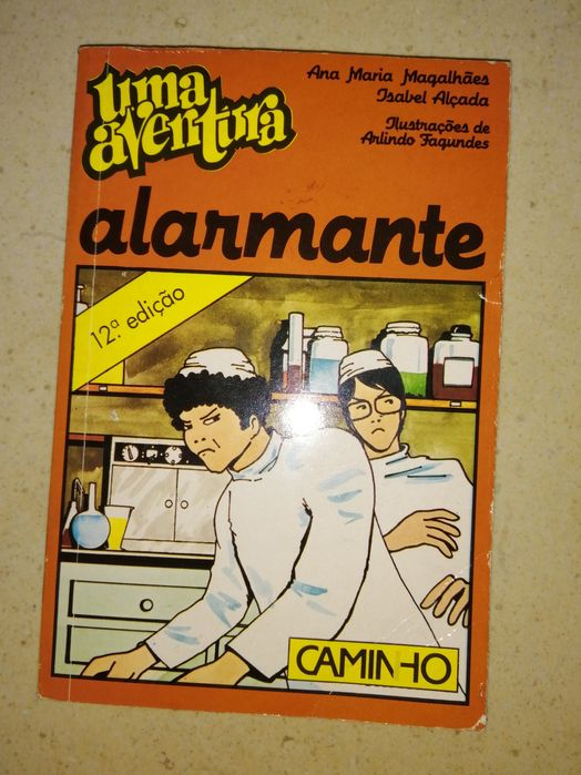 Livro Uma Aventura Alarmante (12 edição)